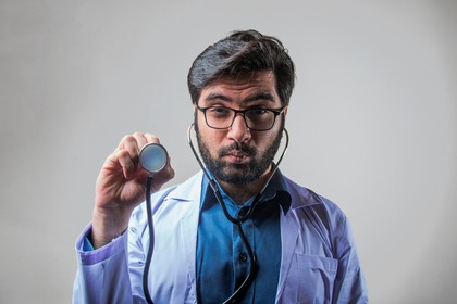 How to recognize ethics advisors